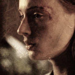 sansasnark:  Little Sansa things: ”If I am ever a queen, I’ll make them love