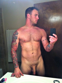 rugbyplayerandfan:  Rugby players, hairy