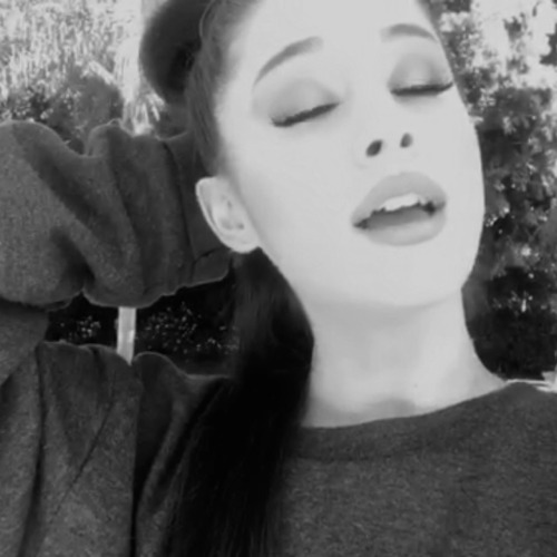 ariana icon