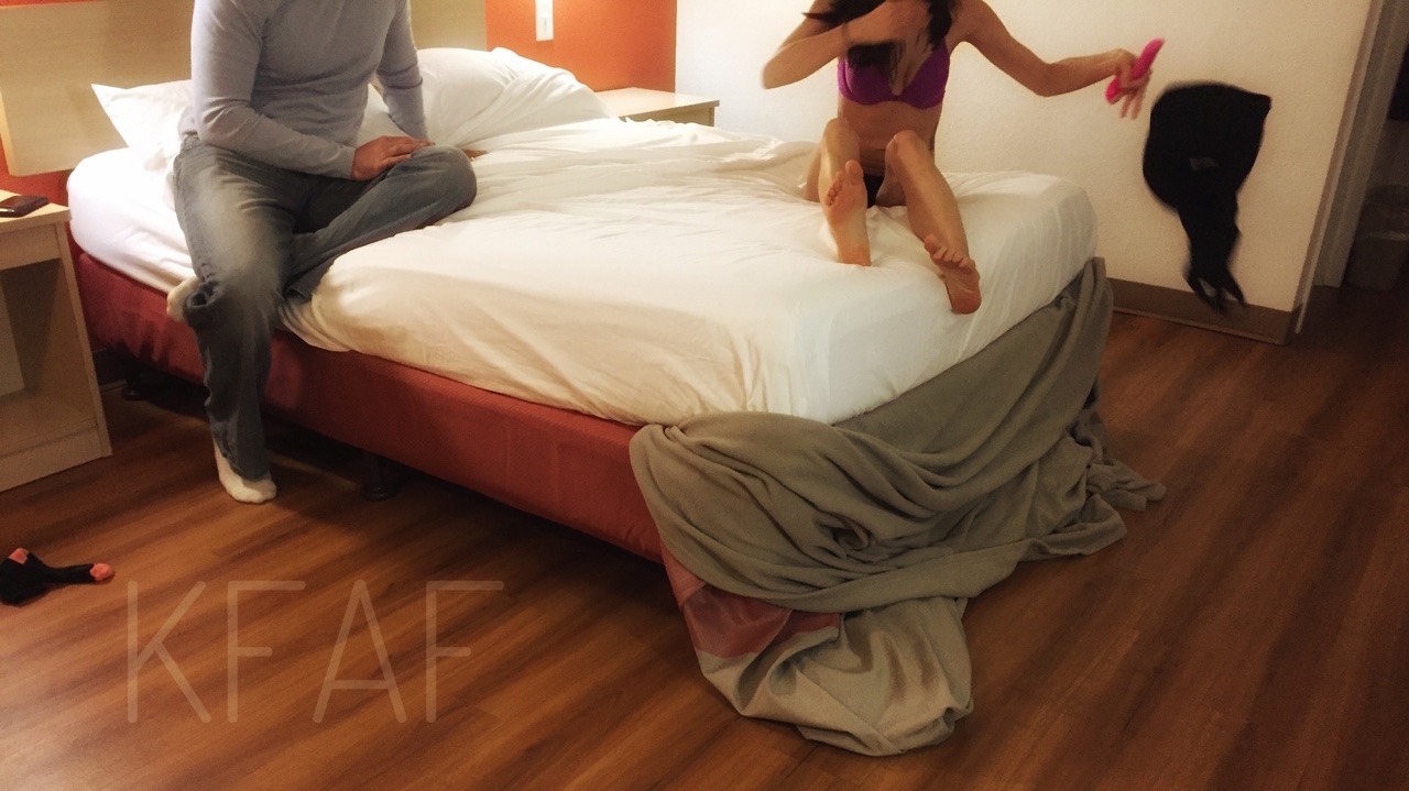 itskinkyfriendsarefun:  A few weeks back we got together with a good friend of ours