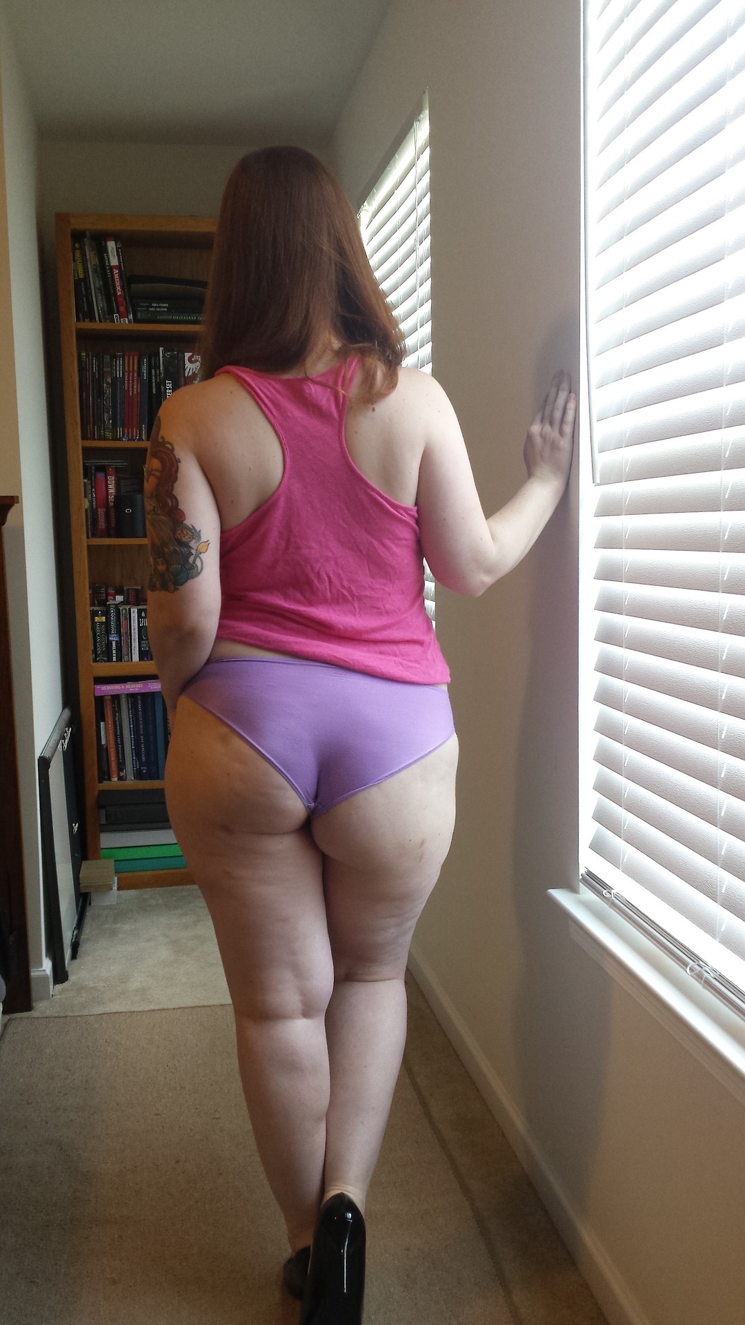 nerdynympho87:Feeling girly. Care to make a woman out of me? NerdyNympho.cammodels.com