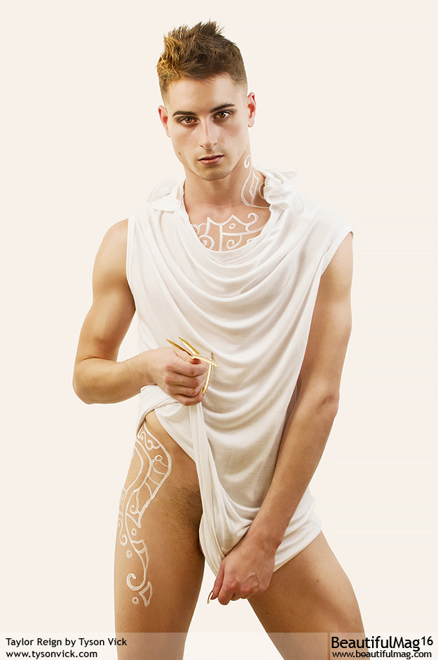 tysonvickphotography:  michael90299:  Taylor Reign by Tyson Vick Pt.II  My photos