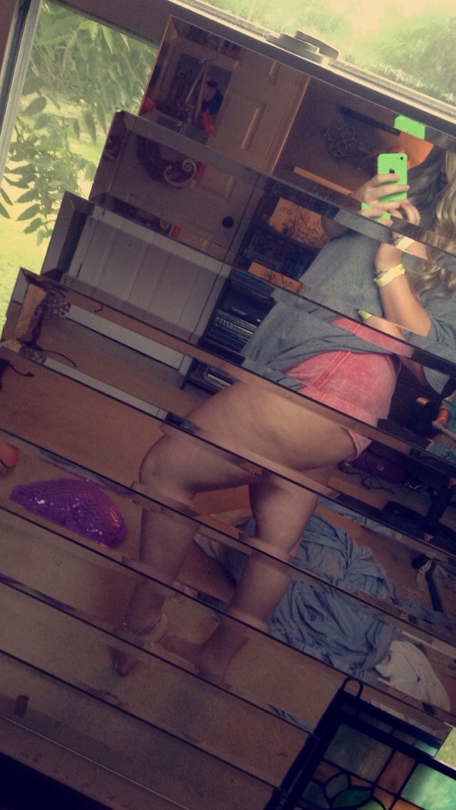 imaloneinthiscityyy:  Good morning.//