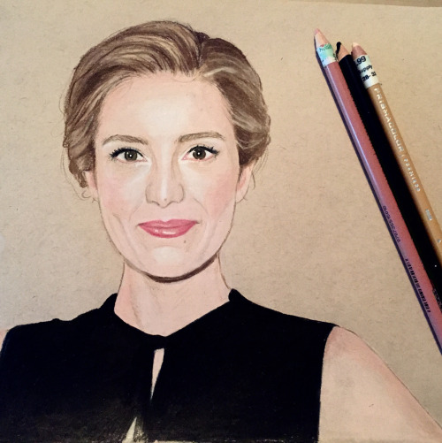 thesketchingfiddler: Evelyne Brochu portrait using primsacolor colored pencils