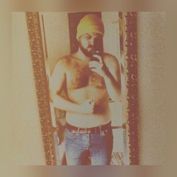 leonhart:  I was playing with Enlight and an extremely awkwardly posed picture and figured I looked too good as a 70s porn star to not share it with the world.  Sorry bout ya, hun.