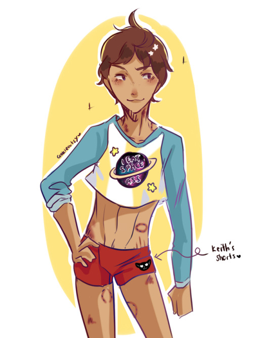 Lance has a brand new crop top that he bought from Space Amazon and he wanted to show the universe.M
