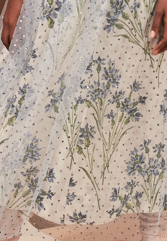 glowdetails:skirt details @ red valentino resort 2020