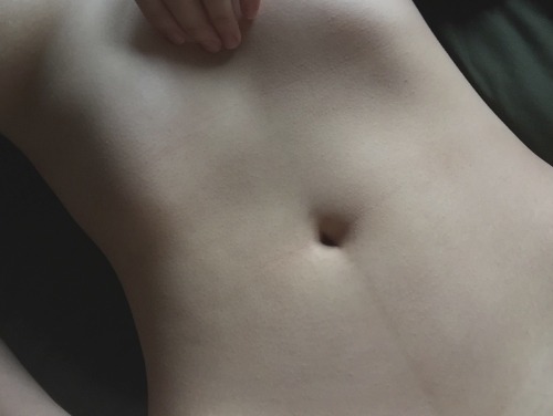 Porn aumeryrose:  tummy studies  photos