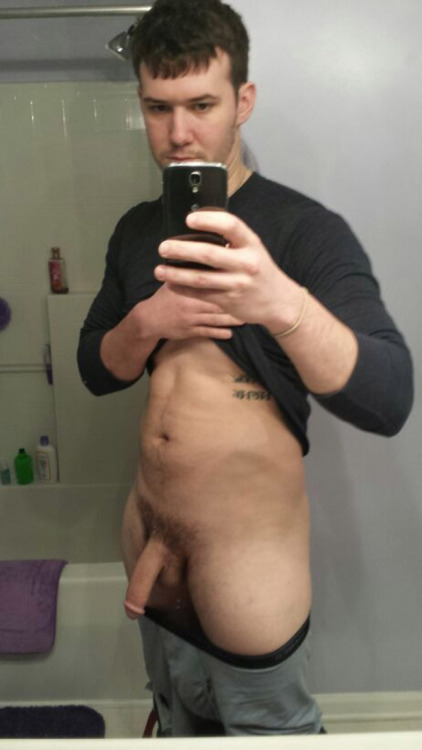 aguywholikesguys:Follow me for dicks, sports and menaguywholikesguys.tumblr.com