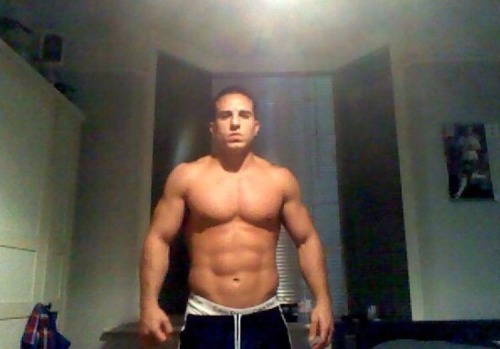 funnyboy86:  Naked Turkey futbol player DENIZ MEHMET PELADÃO Follow us: http://funnyboy86.tumblr.com/