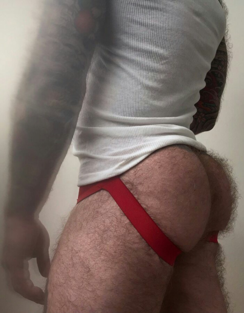 paul2439:  hotboi318:  formerly-go-pumas:Dammed Dirty Apes. 🤤😋😈   DAMNNNNNN 