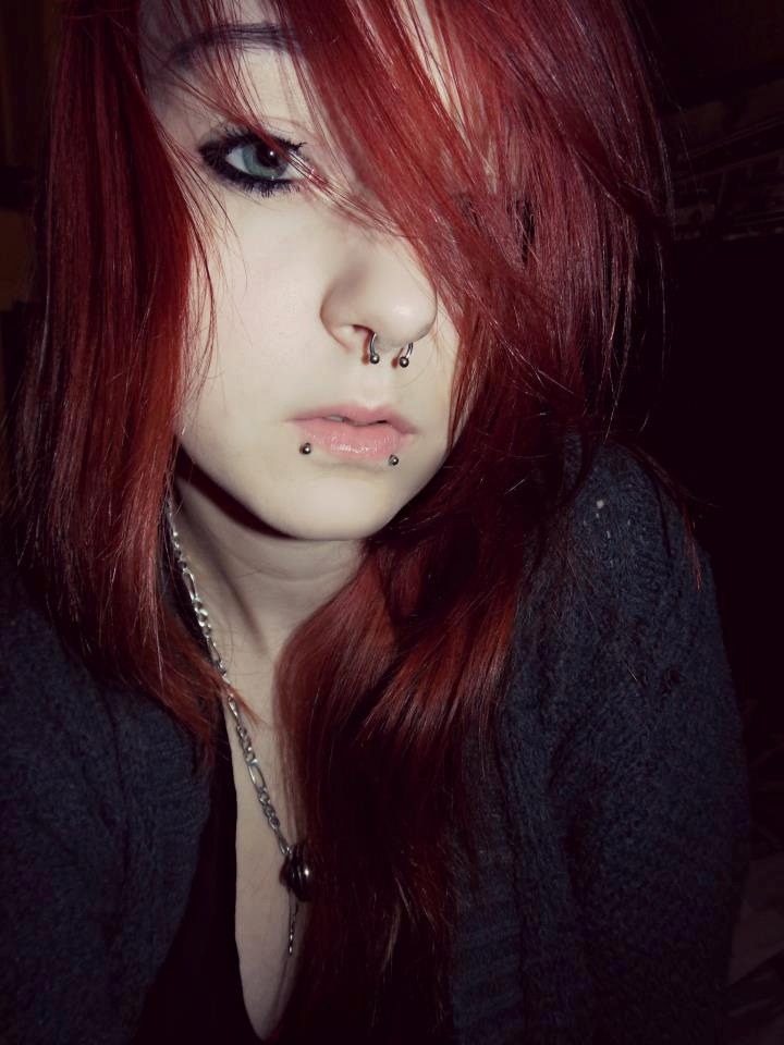 ilove-piercings-and-tattoos:  http://ilove-piercings-and-tattoos.tumblr.com/ 