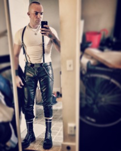 filthyinleather:  would love to go 50 rounds in my leather pants with him - in a manure pit!! 