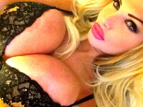 playboyman:  The Juicy @TaylorWane69 