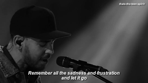 thats-the-teen-spirit:Linkin Park - Iridescent (Live from The Hollywood Bowl)