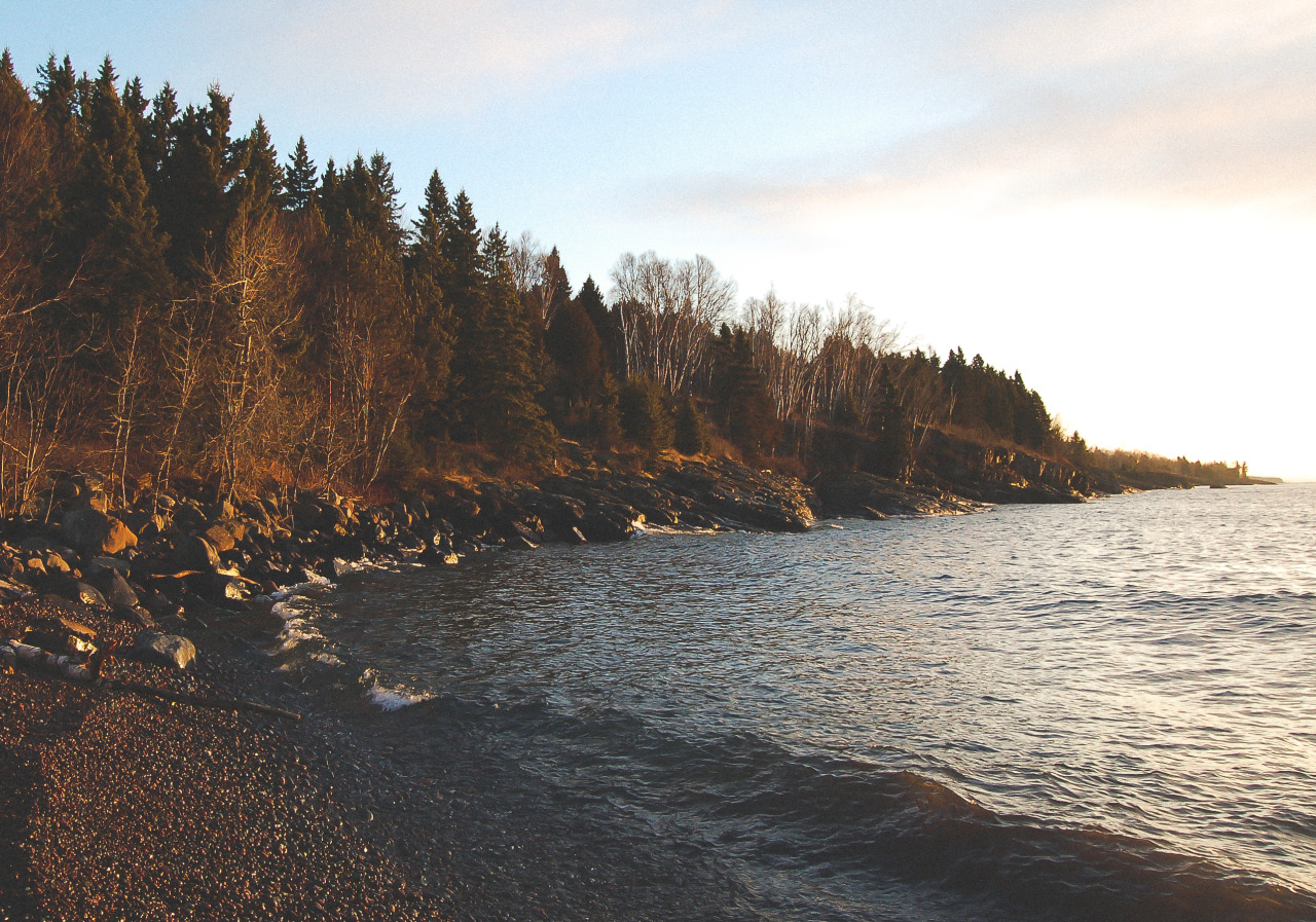 kylejengman:  Sugar Loaf Cove. Schroeder, Minnesota.