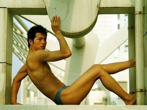 Beachside Voyeur
