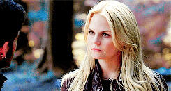piratessavior-deactivated201502:  cs hiatus meme: [8/8] Looks