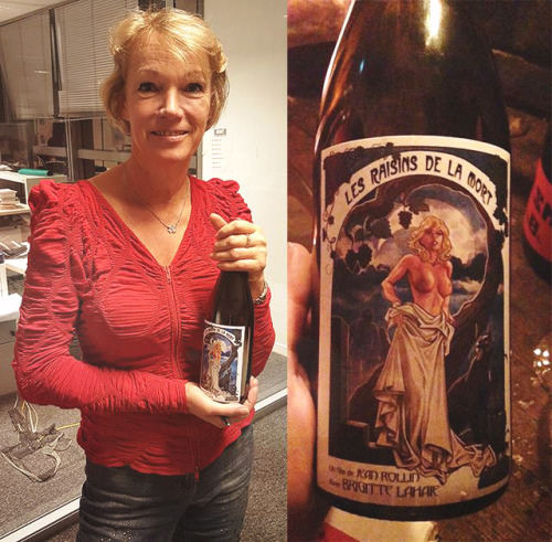Brigitte Lahaie aime la bouteille des Raisins de la mort ! Un savoureux vin sans pesticides, avec un