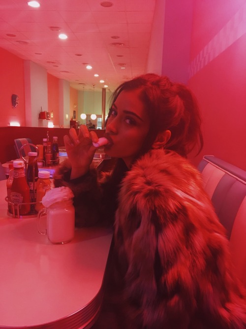 cindyisdead: #aestheticsbitch