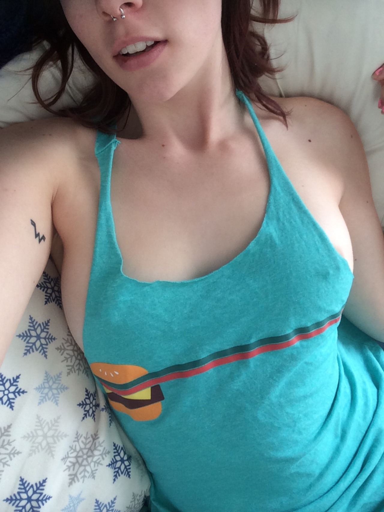 beelzebat:  Got a new shirt the other day and promptly cut it all up to my liking