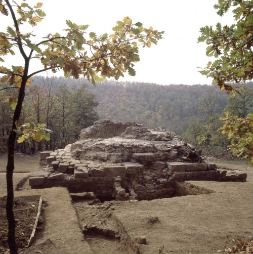 Roman ruins at Sarkamen (eastern Serbia)Probably remains of imperial complex that was built by tetra