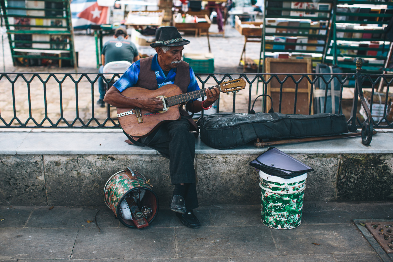 samhorine:  old havana - january 2016