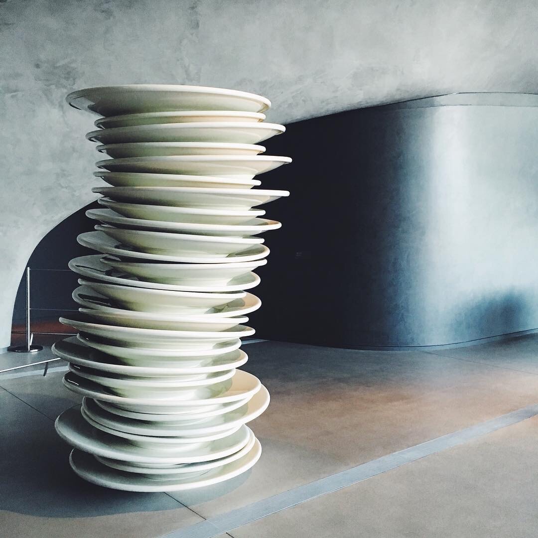 just-good-design:   Stacked plates, Robert Therrien at The Broad. Los Angeles.  Photo