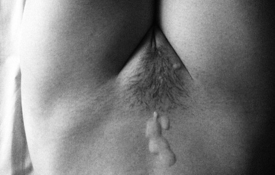 fallen4uangel:  Cummy tummy… 