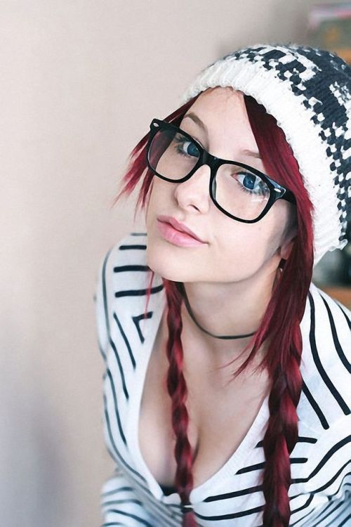 more girls like this on http://ift.tt/2mVKSF3) Hipster glasses girl Tumblr  Porn