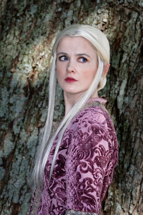 hellofeanor: Last of the Indis pictures from ALEP!  Costume made/worn by me, photos by Lone Dak