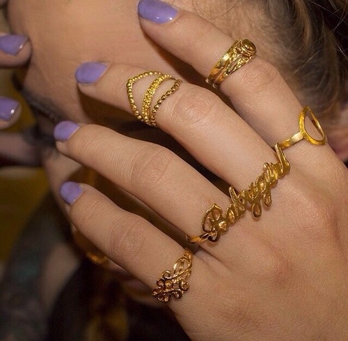 pale-babes-of-ghetto:  –