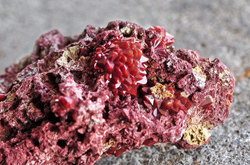 hematitehearts: Jacinto de Compostela Quartz Locality: Chella, Valencia, Valencian Community, Spain
