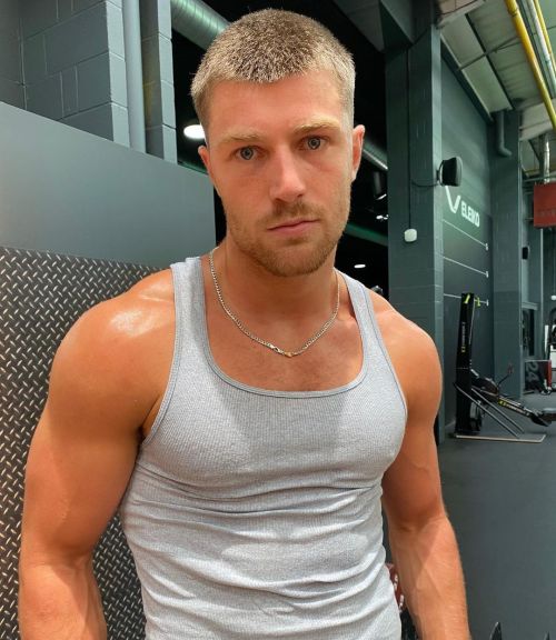 https://hairysweatysmelly.tumblr.com/post/702963992528863232