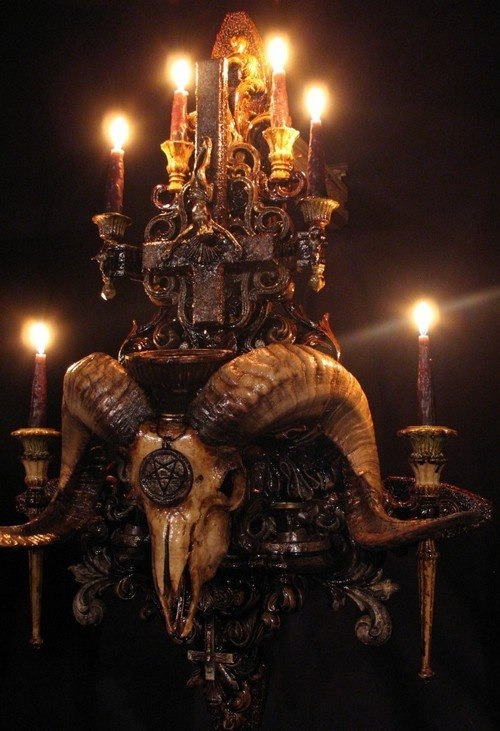 obeytheprophecy:  ▲ obey the prophecy ▲ the door to wonderland 