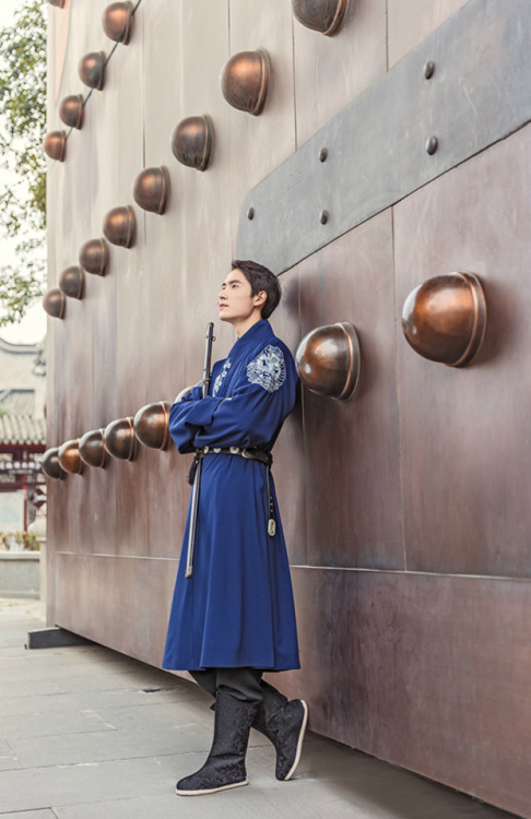 changan-moon:Traditional Chinese hanfu for man by 重回汉唐