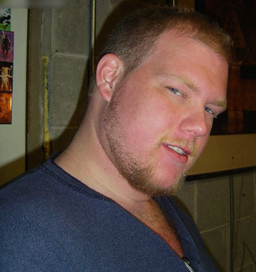 thebigbearcave:  moody cub… with a surprise fat arse ending!  This guy is so damn cute and sexy!!he is perfect in every way!!  