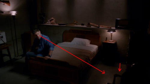 notice-everything:guys we thought dean was looking at the empty side of the room only looking for ca