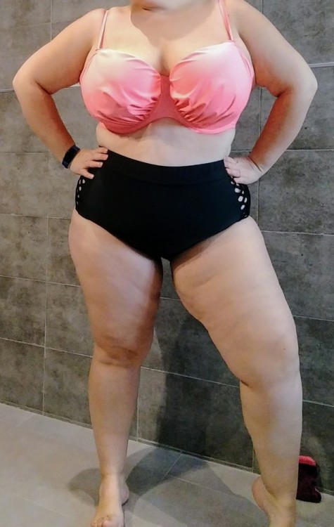 big-tits-wide-hips: Bikini ready for beach retreat with hubby