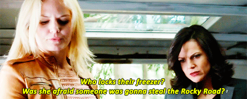 chris-lll:  Sassy TeamMoms + storming an evil ice-cream truck. 