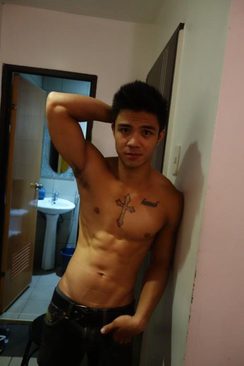 xxxtokisaru:  Filipino Masseur - Jhoross :)