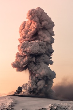 eocene:  Eyjafjallajökull by Gunnar Gestur Geirmundsson 