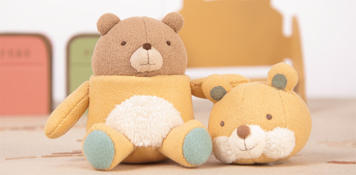 Tama Japanese Arts School graduate, Yokomizo Yuri’s story-telling plush designs.