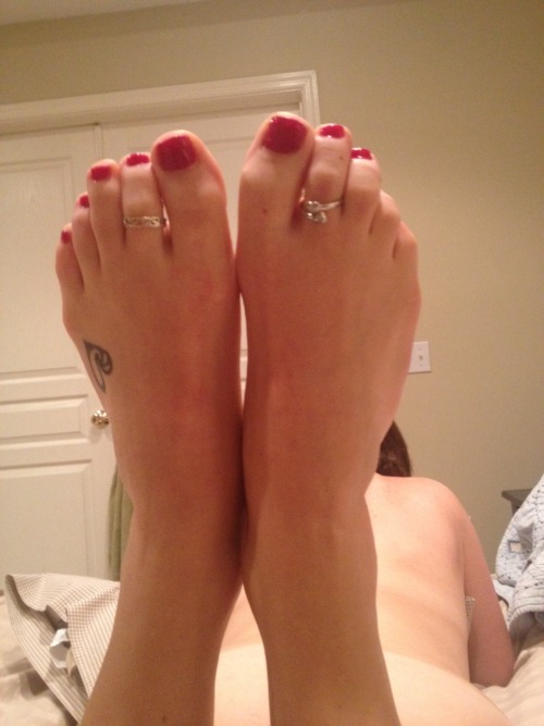 hotwife feet