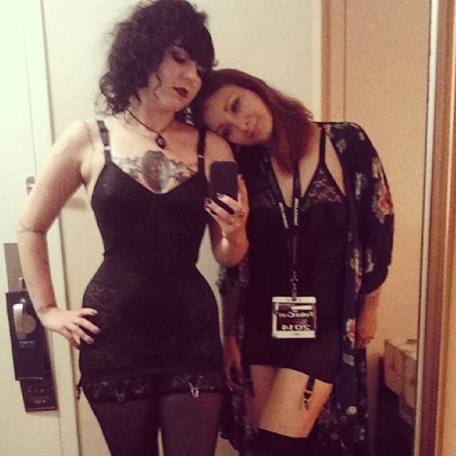 hexhypoxia:  Fetcon day two with @liiliifish ! #fetcon #fetishcon #fetishmodel #inkedbabes