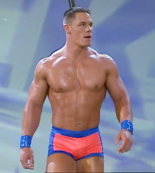 wrestle-bear: misterwoodtoyou: a-jobbers-dream: retrowrestlingstuds:  Smackdown, September 19th 2002