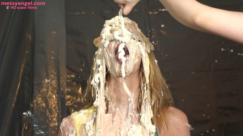 wampicsandgifs:  Pieing Rebecca Leah at MessyAngel.com porn pictures