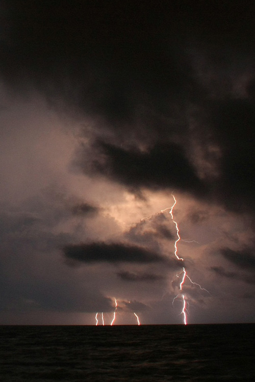 earthyday:  Lightning  by Hayri Kayıkcı