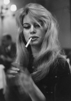 gatabella:  Brigitte Bardot, Italy, 1958