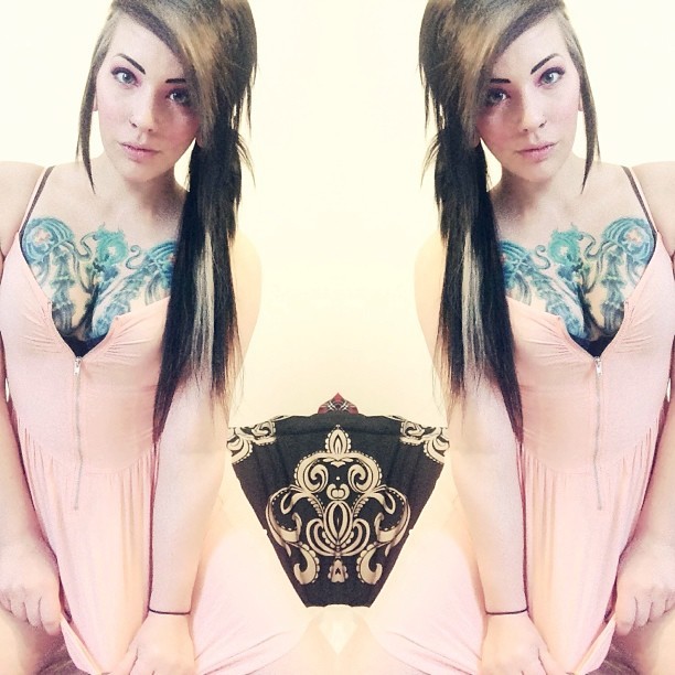 mishapenmagic:  Extraordinary swag and a mouth full of gold. 